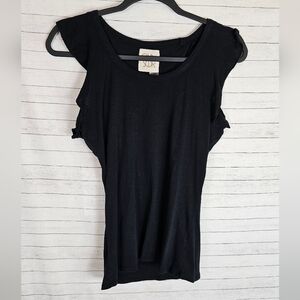 CHASER FLUTTER SLEEVE BLACK TOP W BACK CUTOUT DETAIL, SZ MEDIUM